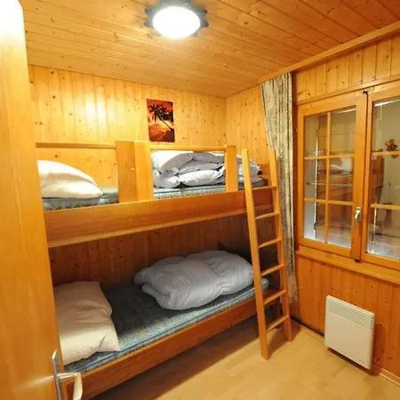 Cozy Holiday In Near Ski Area
