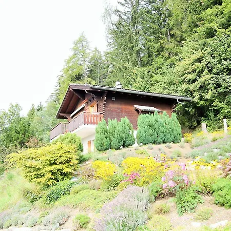 Cozy Holiday In Near Ski Area Feriehus